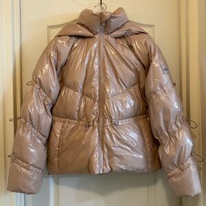 EUC Alo Yoga Stunner Puffer jacket in Dusty Pink XXS